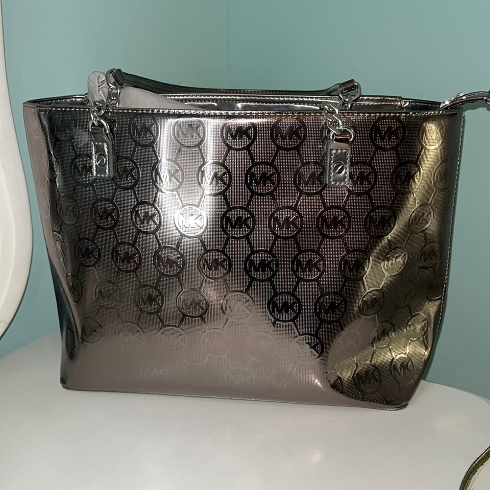 Michael Kors metallic tote